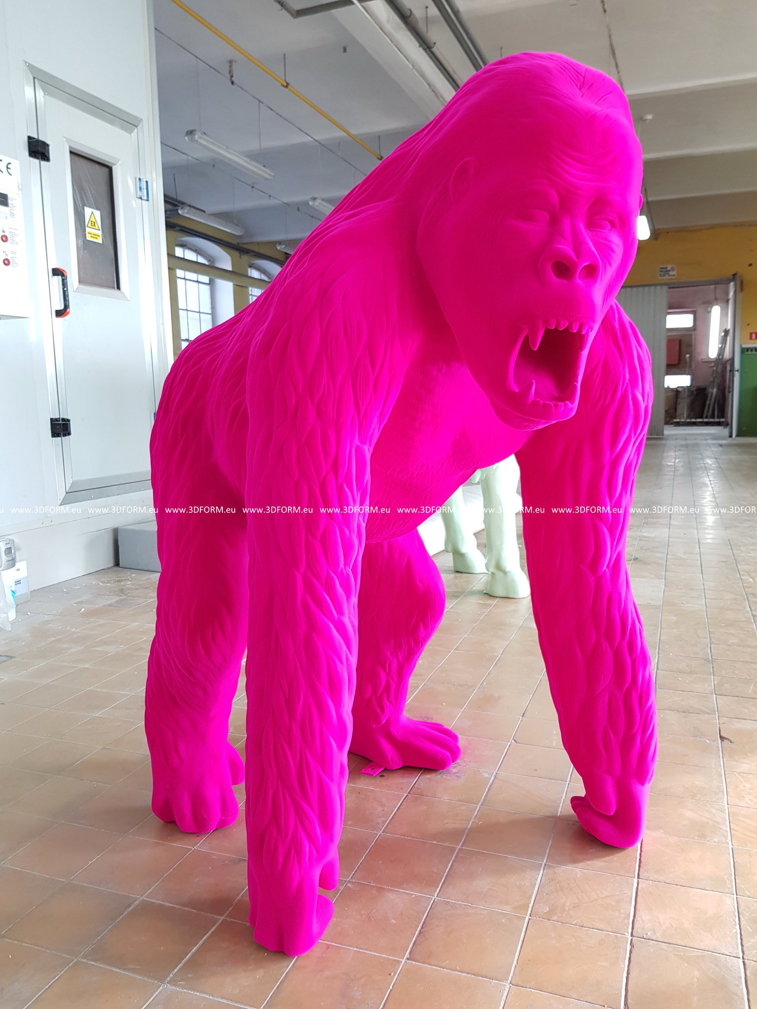 Große 3d vorblockte Glasfaser Gorillafigur 4 Duża figura flokowana goryl 3D