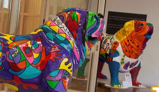 Riesie Bulldogge Glasfaser-Figuren-Pop-Art-Ausgabe 3 Duża figura pies bulldog usa - edycja pop-art