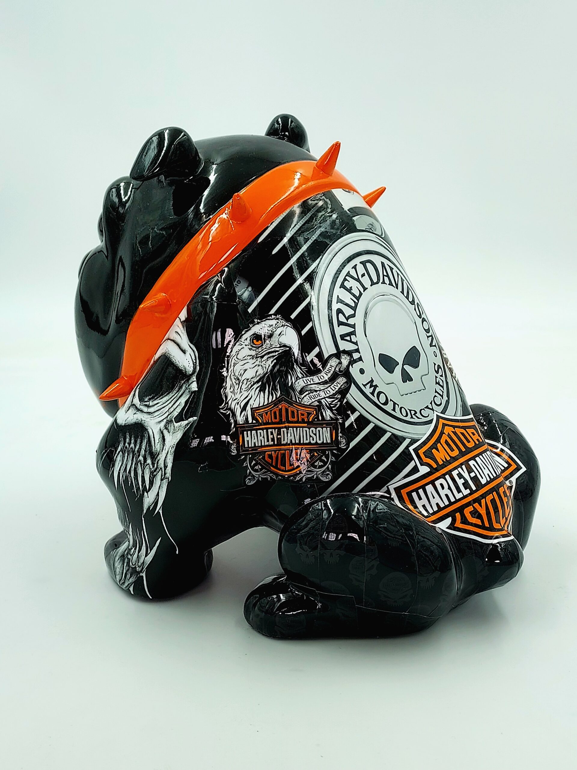 Bulldogge Avella Hund 55cm - Harley Davidson 2 pies Bulldog Avella 55cm - Harley Davidson
