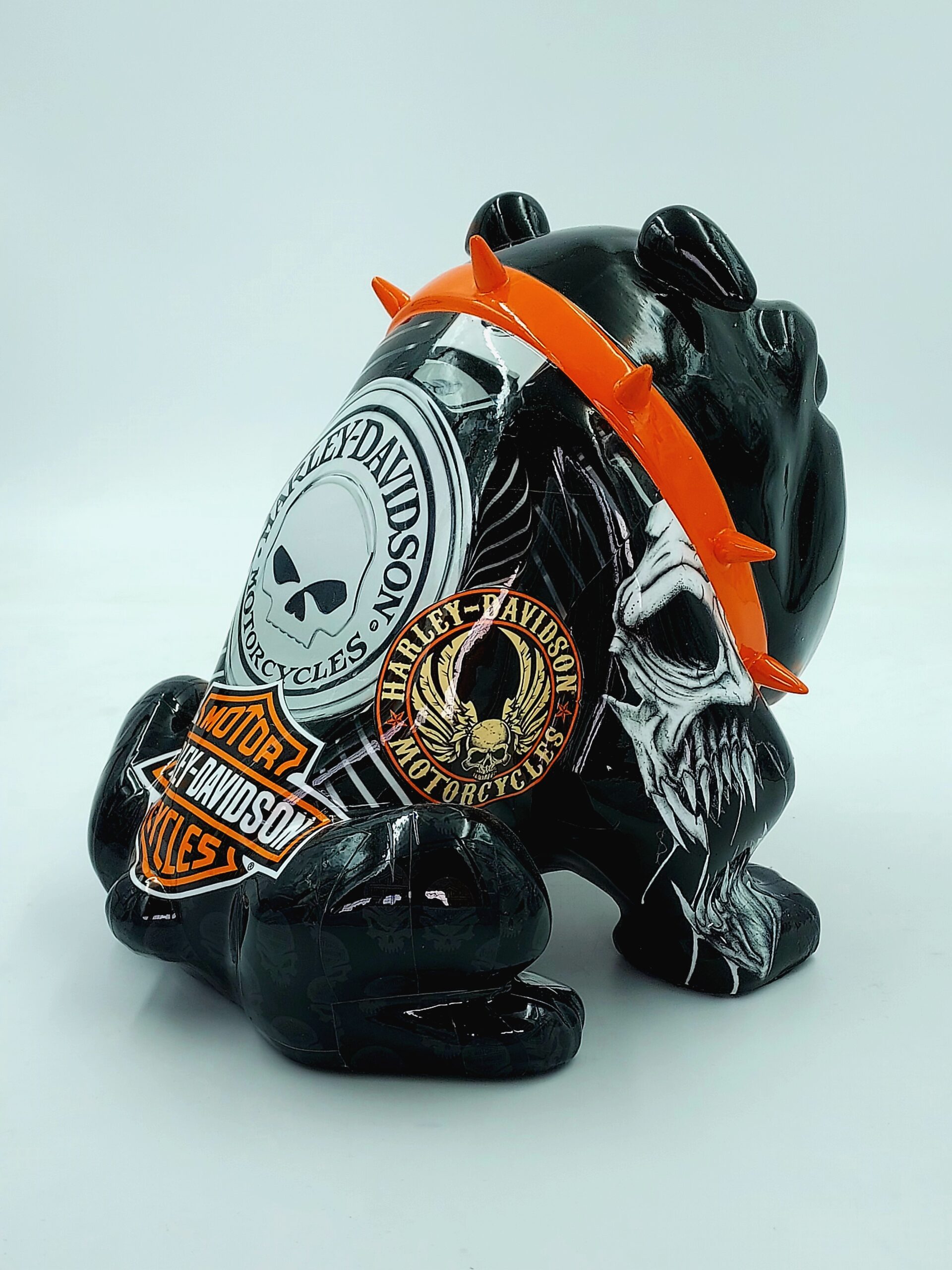 Bulldogge Avella Hund 55cm - Harley Davidson 3 pies Bulldog Avella 55cm - Harley Davidson