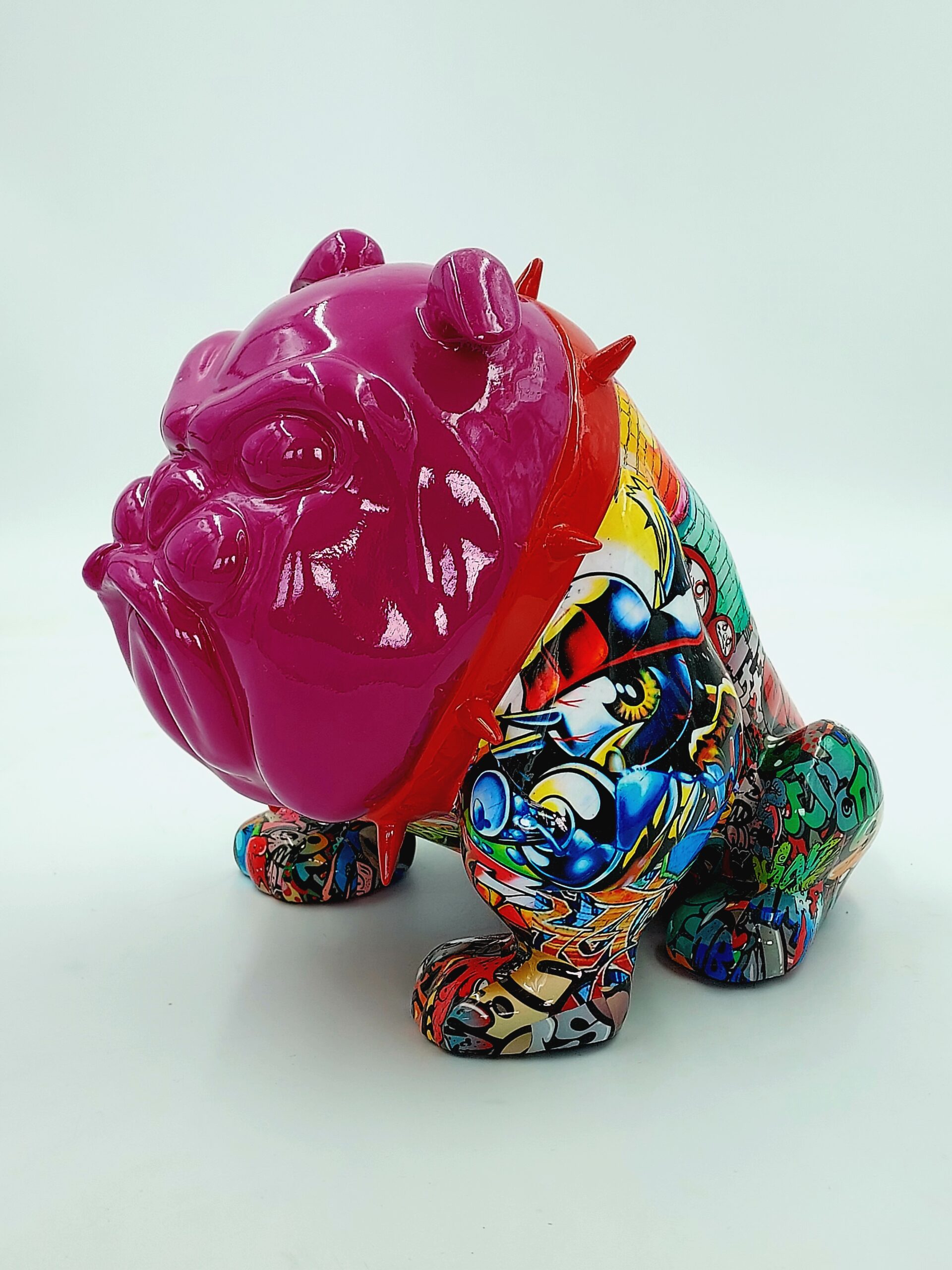 Bulldog Avella Hund 55 cm - Graffiti 1 pies Bulldog Avella 55cm - Graffiti