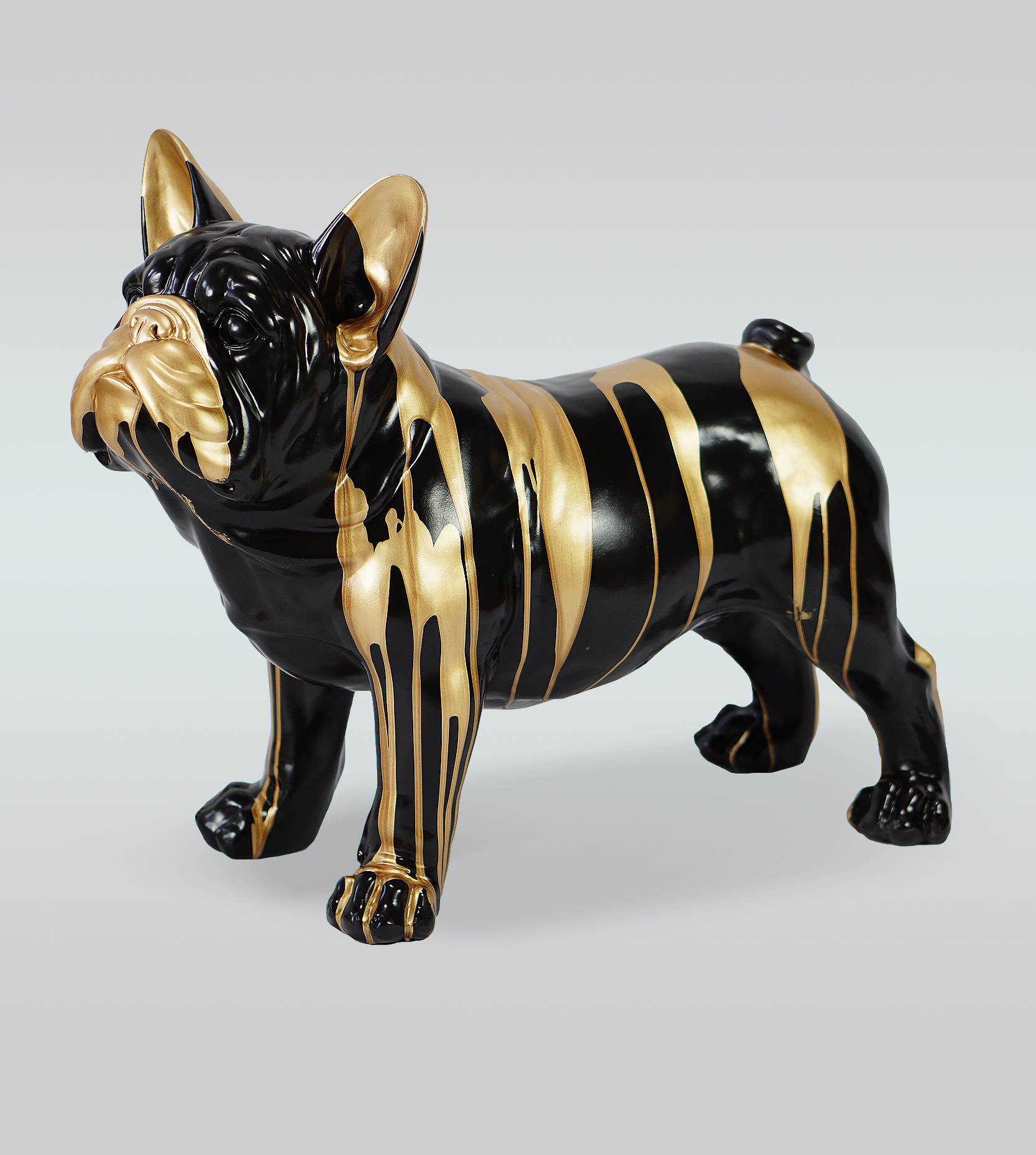 Hund Juki L - Stehender schwarzer Mülleimer 1 pies Juki L - stojący czarny trash