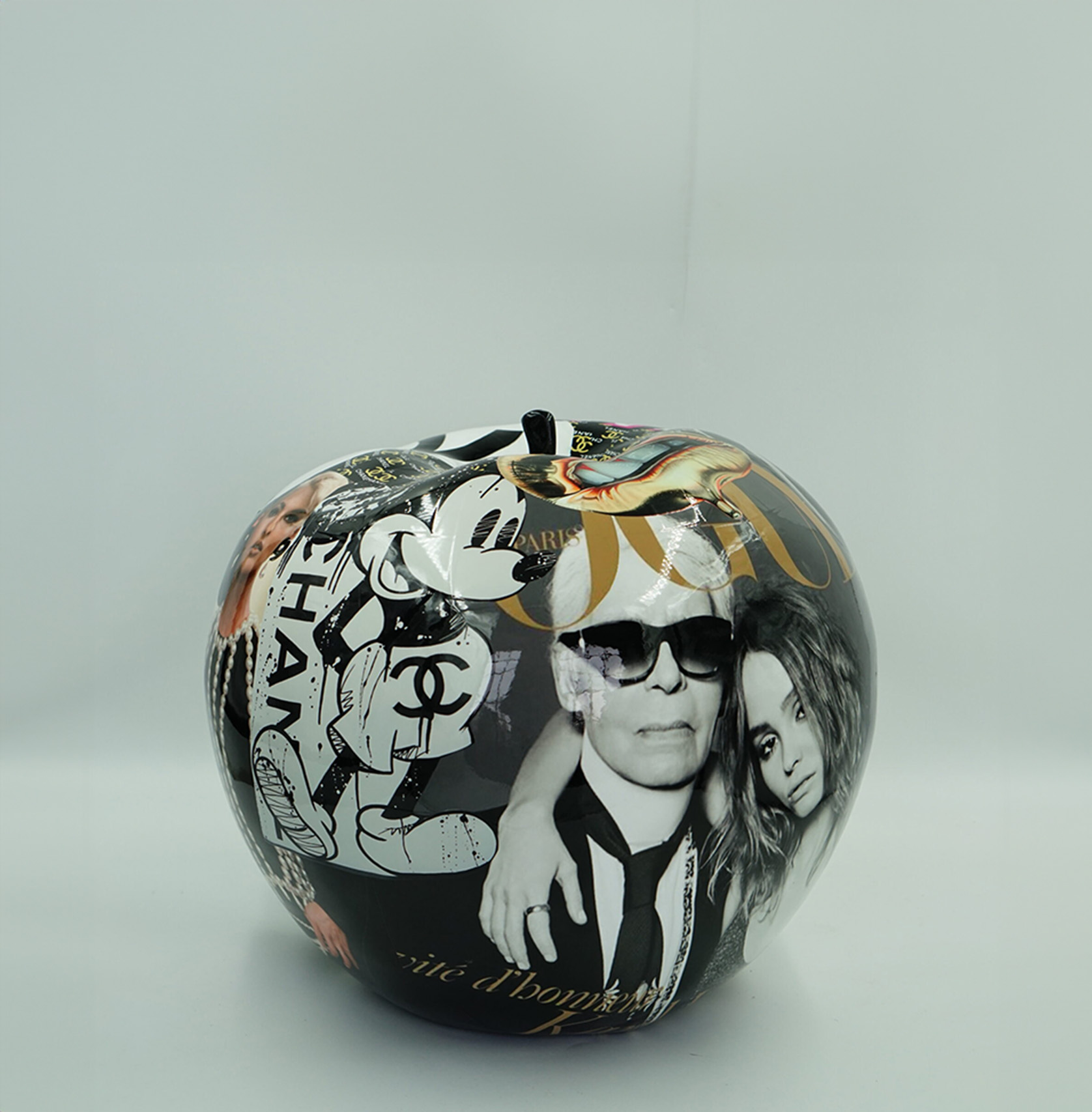 Apfel Karl Lagerfeld 40cm 1 Jabłko Karl Lagerfeld 40cm